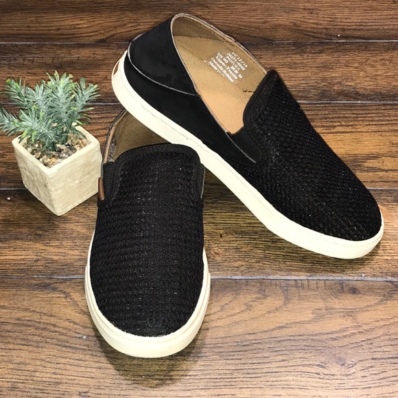 olukai pehuea slip on